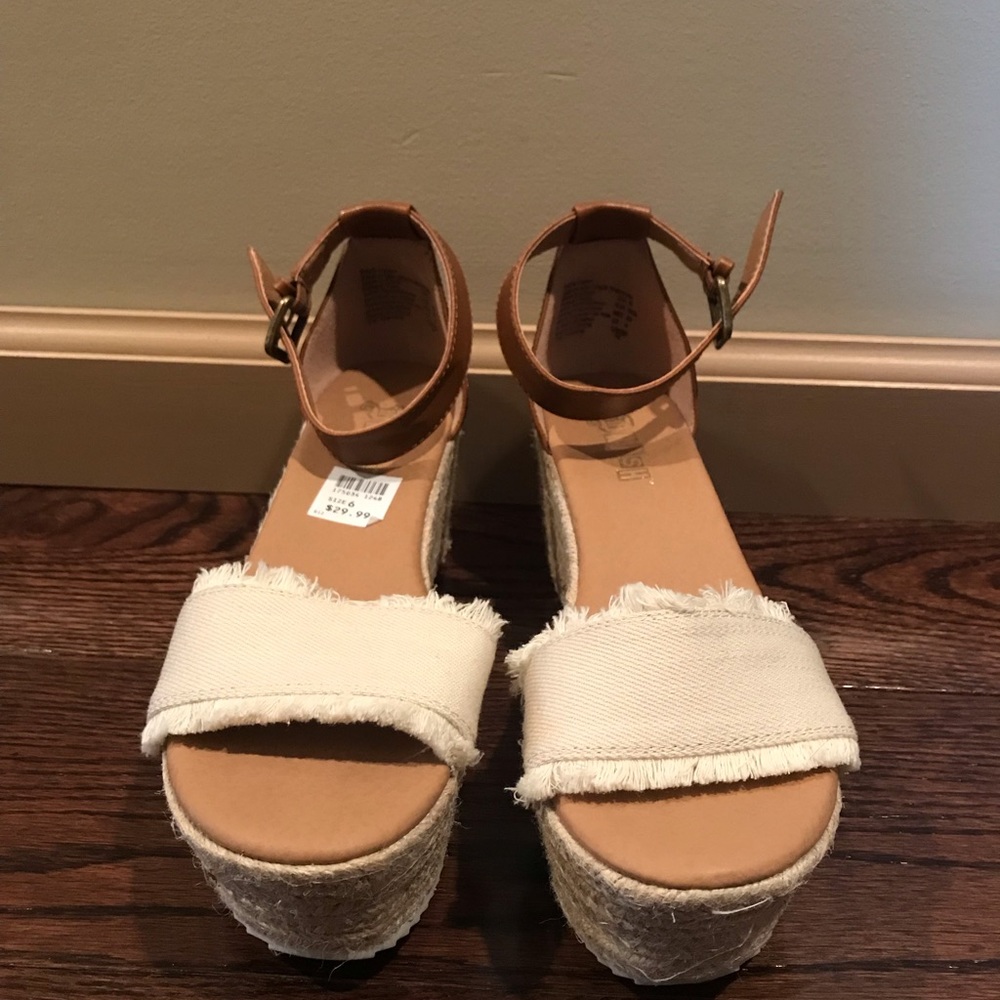 Platform sandal